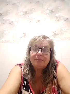 Snapshot of LinaLight88 chatting on 02.01.26 LinaLight88 online show from 02.01.26