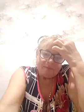 Snapshot of LinaLight88 chatting on 02.04.26 LinaLight88 online show from 02.04.26