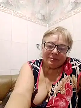 Snapshot of LinaLight88 chatting on 02.22.26 LinaLight88 online show from 02.22.26