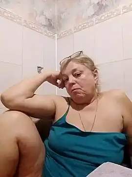 Snapshot of LinaLight88 chatting on 02.23.26 LinaLight88 online show from 02.23.26