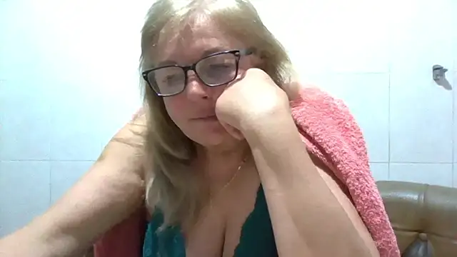 LinaLight88 online show from 03.26.26