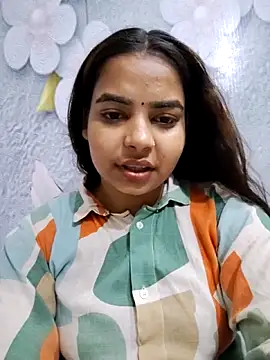 Snapshot of Himani_0122 chatting on 06.17.26 Himani 0122 online show from 06.17.26