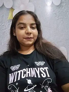 Snapshot of Himani_0122 chatting on 06.21.26 Himani 0122 online show from 06.21.26