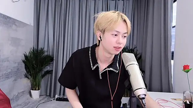 Snapshot of hafabva chatting on 03.31.26 hafabva online show from 03.31.26