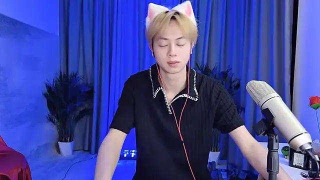 Snapshot of hafabva chatting on 03.31.26 hafabva online show from 03.31.26