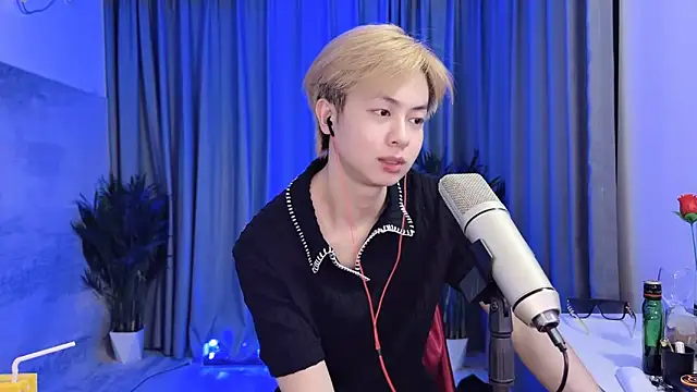 Snapshot of hafabva chatting on 04.02.26 hafabva online show from 04.02.26