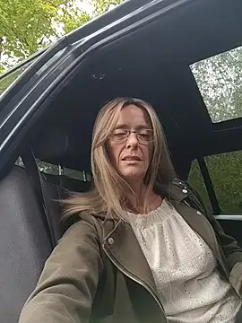 Sacha Scorp online show from 04.13.26