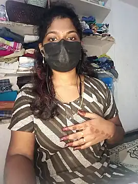 Snapshot of tamilsaisree chatting on 01.18.26 tamilsaisree online show from 01.18.26