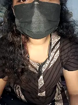 Snapshot of tamilsaisree chatting on 02.19.26 tamilsaisree online show from 02.19.26