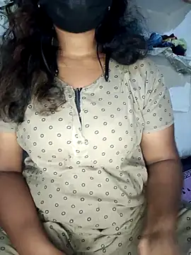Snapshot of tamilsaisree chatting on 02.25.26 tamilsaisree online show from 02.25.26