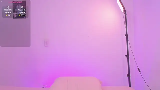 Snapshot of CharlottegrayX chatting on 01.11.26 CharlottegrayX online show from 01.11.26