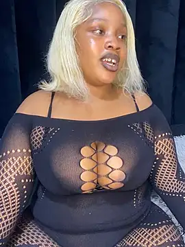 Snapshot of THICKBARBIE32 chatting on 07.01.26 THICKBARBIE32 online show from 07.01.26