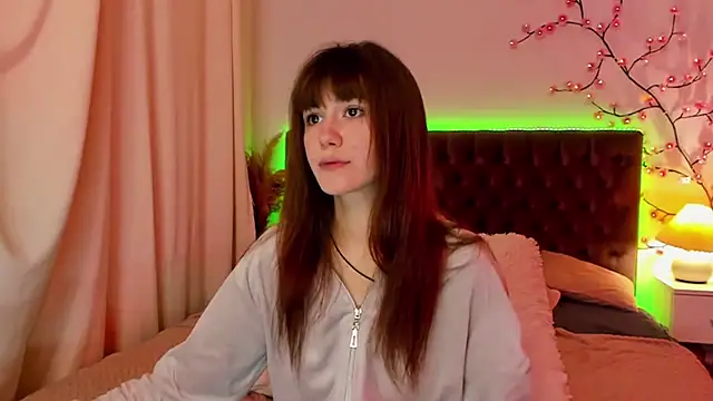 Snapshot of MilanaHotts chatting on 07.09.26 MilanaHotts online show from 07.09.26