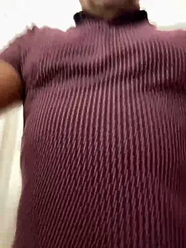 Snapshot of tigre6911 chatting on 02.15.26 tigre6911 online show from 02.15.26