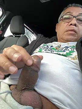 Snapshot of tigre6911 chatting on 02.26.26 tigre6911 online show from 02.26.26