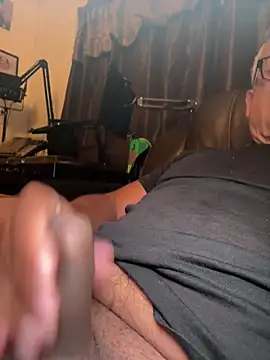 Snapshot of tigre6911 chatting on 06.28.26 tigre6911 online show from 06.28.26