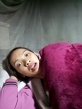 Snapshot of Andrea-688 chatting on 12.21.25 Andrea-688 online show from 12.21.25