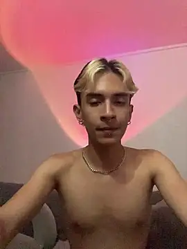 Snapshot of Dracco_Velour_ chatting on 03.01.26 Dracco Velour online show from 03.01.26