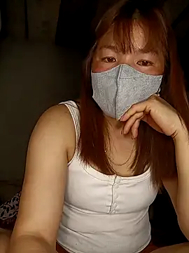 Snapshot of May-Ne chatting on 02.24.26 May-Ne online show from 02.24.26