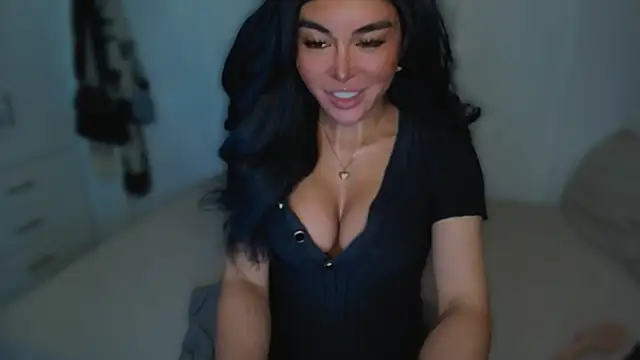 mxshemale ladyboy online show from 03.01.25