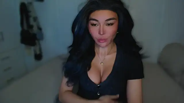 mxshemale ladyboy online show from 03.02.25