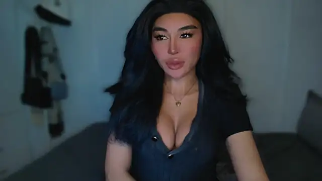 mxshemale ladyboy online show from 03.05.25