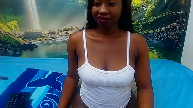 Snapshot of PetiteDiamondxxX chatting on 05.14.26 PetiteDiamondxxX online show from 05.14.26