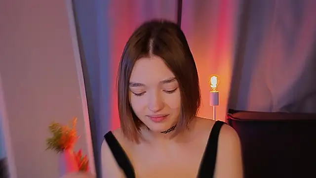 Leyla crsh online show from 02.27.26