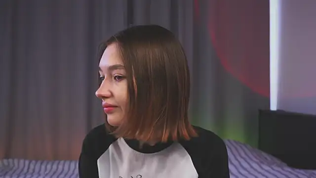 Leyla crsh online show from 03.30.26