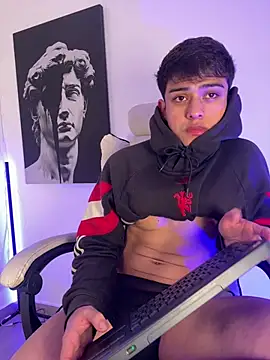 Snapshot of lian_fooxx chatting on 02.14.26 lian fooxx online show from 02.14.26