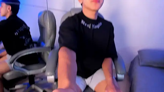 Snapshot of _TaylorBlack chatting on 02.14.26 TaylorBlack online show from 02.14.26