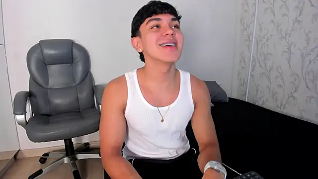 Snapshot of _TaylorBlack chatting on 02.23.26 TaylorBlack online show from 02.23.26