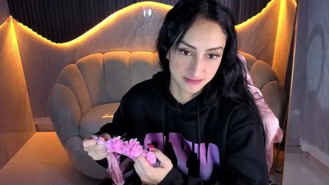 Tifany Tx online show from 03.25.26