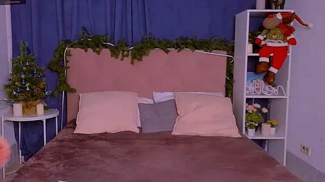 Mary Bryantt online show from 01.10.26