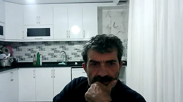 Snapshot of kobra21turki chatting on 04.20.26 kobra21turki online show from 04.20.26