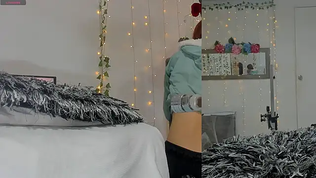 Sweet  Little   online show from 01.13.26