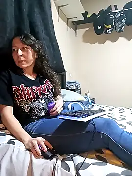 Snapshot of riquimona chatting on 02.02.26 riquimona online show from 02.02.26