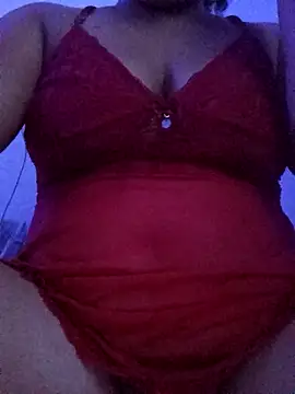 Snapshot of bellahott22 chatting on 02.21.26 bellahott22 online show from 02.21.26