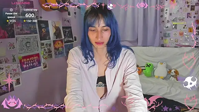 Snapshot of Elis-Darling chatting on 05.27.26 Elis-Darling online show from 05.27.26