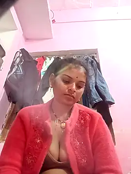 Snapshot of Uma_pande chatting on 02.05.26 Uma pande online show from 02.05.26
