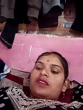 Snapshot of Uma_pande chatting on 02.10.26 Uma pande online show from 02.10.26