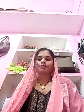 Snapshot of Uma_pande chatting on 02.11.26 Uma pande online show from 02.11.26