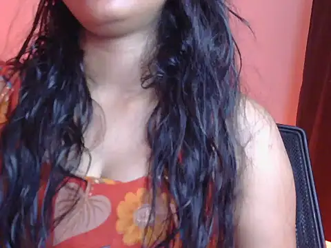 Snapshot of miss_ragni chatting on 05.20.26 miss ragni online show from 05.20.26