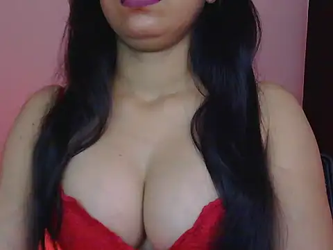 Snapshot of miss_ragni chatting on 06.16.26 miss ragni online show from 06.16.26
