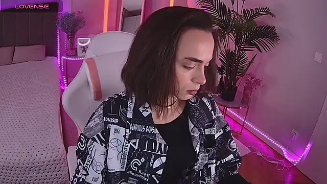 Dayana Foxy online show from 12.18.25