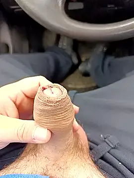 Snapshot of AlcorMad chatting on 01.15.26 AlcorMad online show from 01.15.26