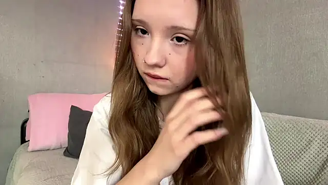 Snapshot of Princessofcashe chatting on 05.21.26 Princessofcashe online show from 05.21.26