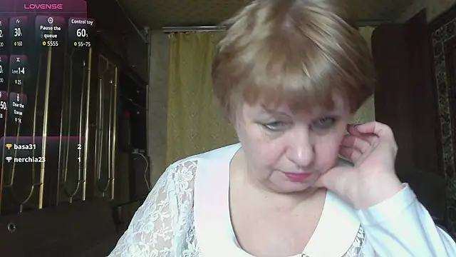 Snapshot of Casey_peach chatting on 03.04.26 Casey peach online show from 03.04.26
