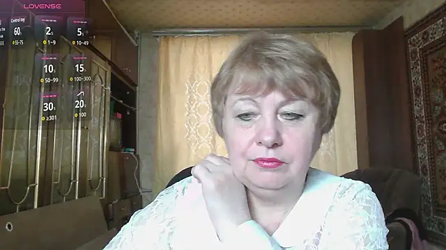 Snapshot of Casey_peach chatting on 03.13.26 Casey peach online show from 03.13.26