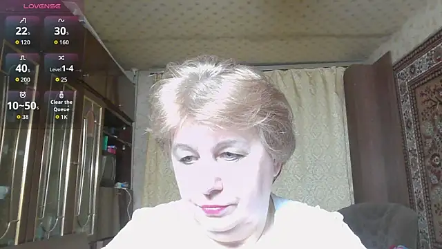 Snapshot of Casey_peach chatting on 03.26.26 Casey peach online show from 03.26.26